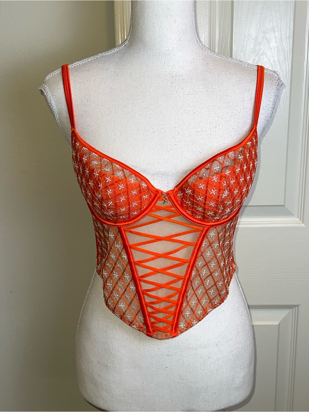 SAVAGE X FENTY Lil Tied Up Bustier